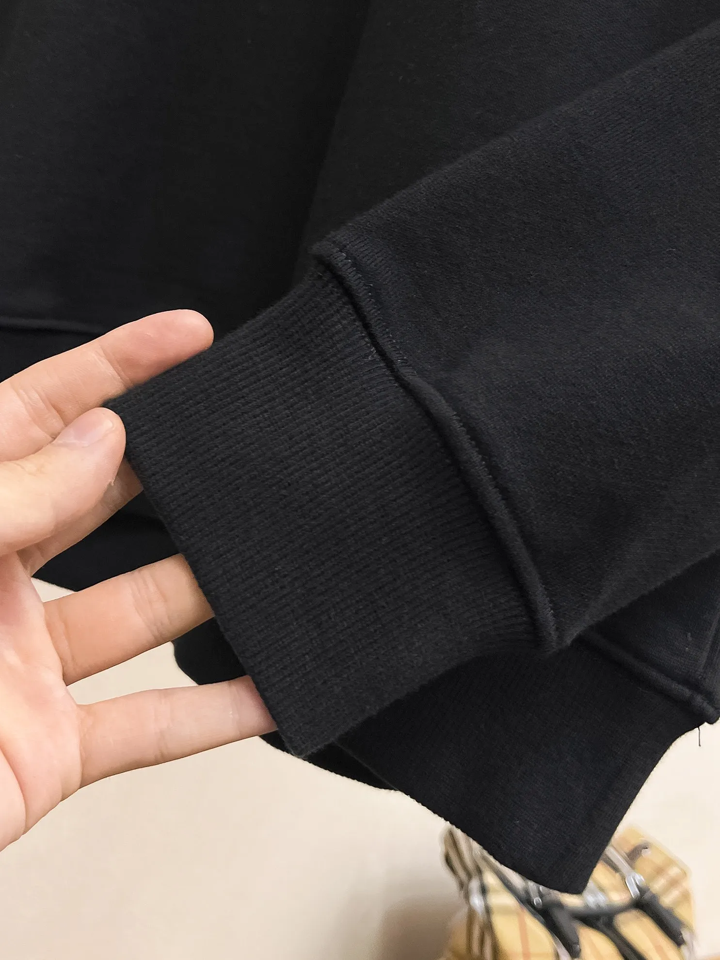 P110💰 B ， New Arrival 。 , . , , ... , , . , Breathable. . Classic ...... ：White Black Size：M-3XL
